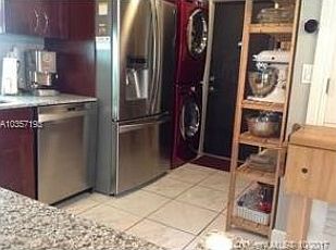 3rd image of 3440 SW 15th St