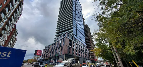 35 Parliament St #1807 Photo 1