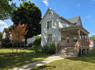 1004 S University St #4, Mount Pleasant, MI 48858