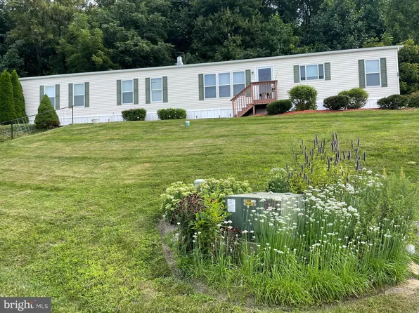 507 Boulder Ln, Gap, PA 17527