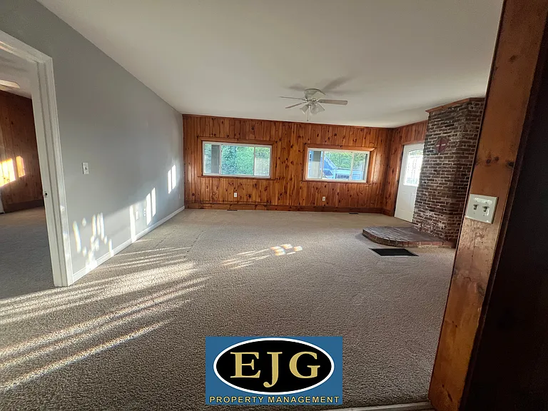 11 Ashuelot Main St #5 — Photo 12
