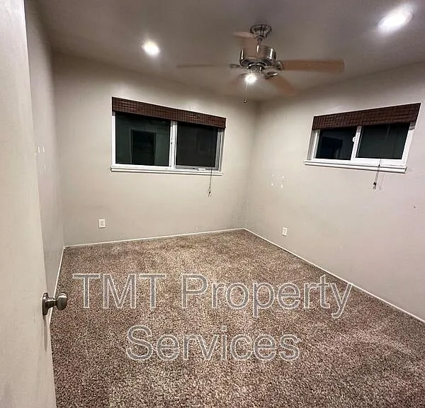 1615 W St #8 — Photo 2