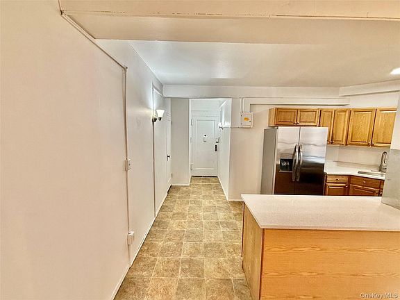 2nd image of 1562 Unionport Road #5A