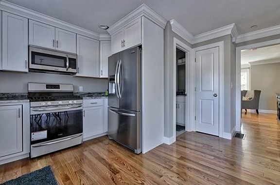1st image of 401 E Merrimack St #15