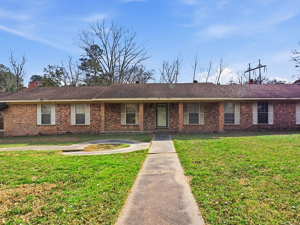 1st image of 24 Cherrywood Cir