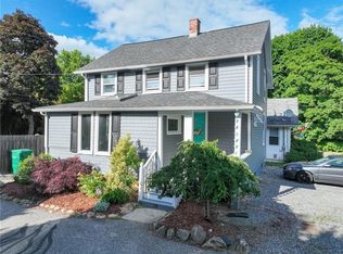 32 Carder Rd, Warwick, RI 02889