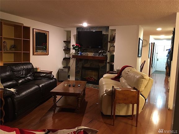 5th image of 1111 S Atlantic St Unit 303