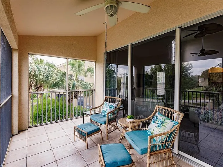 20101 Seagrove St #708 — Photo 1