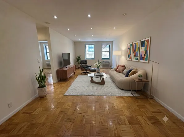 555 East 78th Street image 1 of 15