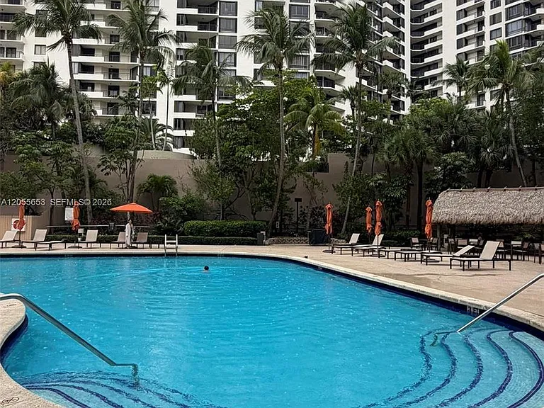 540 Brickell Key Dr #1418 — Photo 21