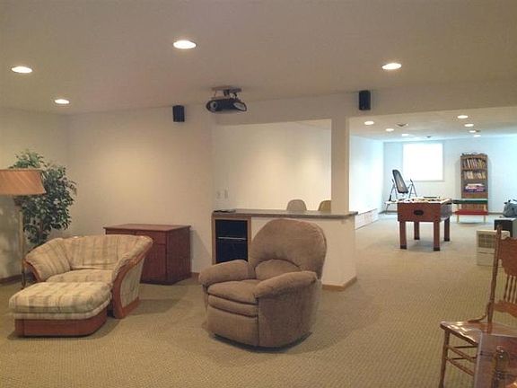 4th image of 6220 Esker Park Ct