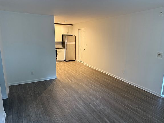 4th image of 538 Gresham Park Dr APT D