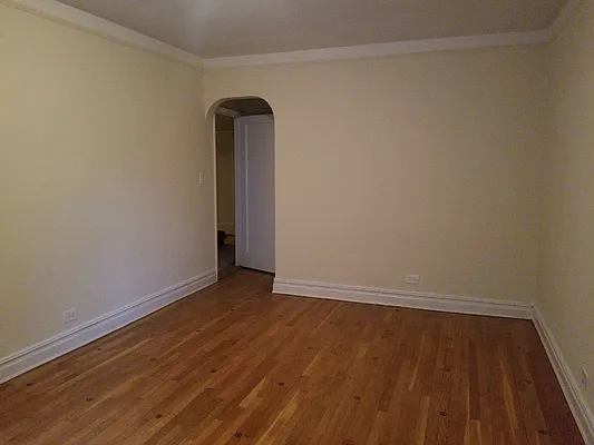 Rented by Max & Associates Realty Corp | media 6