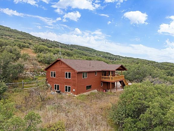 4th image of 42485 Deerfoot Lane