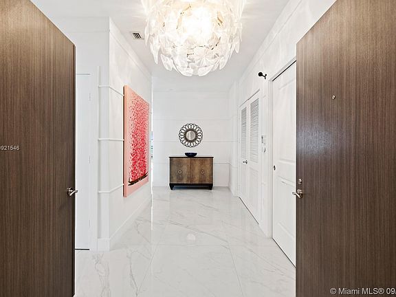 3rd image of 3739 Collins Ave #602