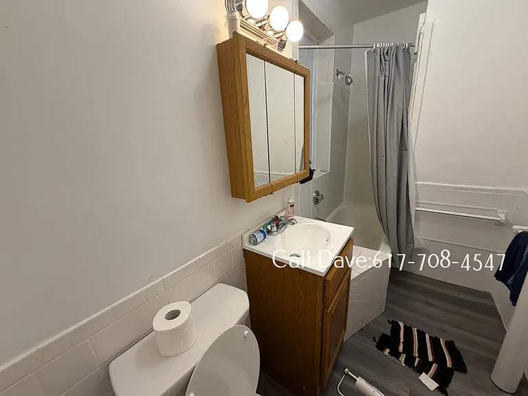 1800 Commonwealth Ave #4 — Photo 3