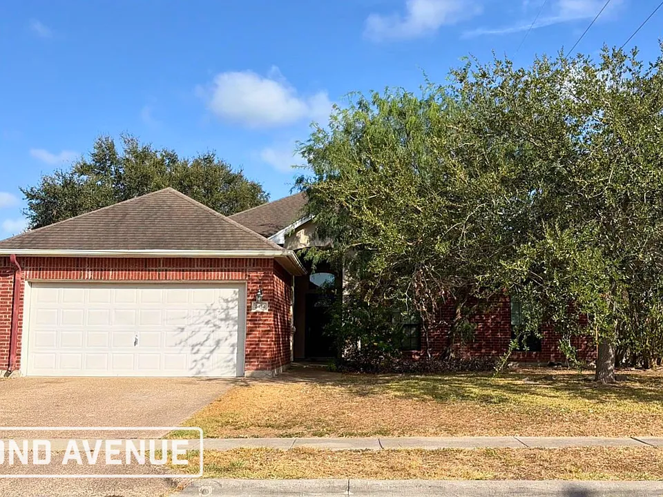 2434 Windhollow Dr