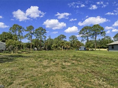 613 Cleveland Ave, Lehigh Acres, FL, 33972