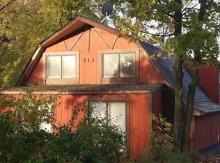 213 N Bridge St, Linden, MI