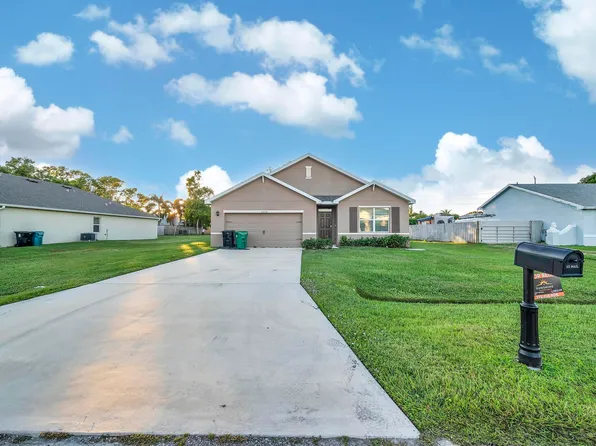 2538 SE Rock Springs Dr, Port Saint Lucie, FL 34952