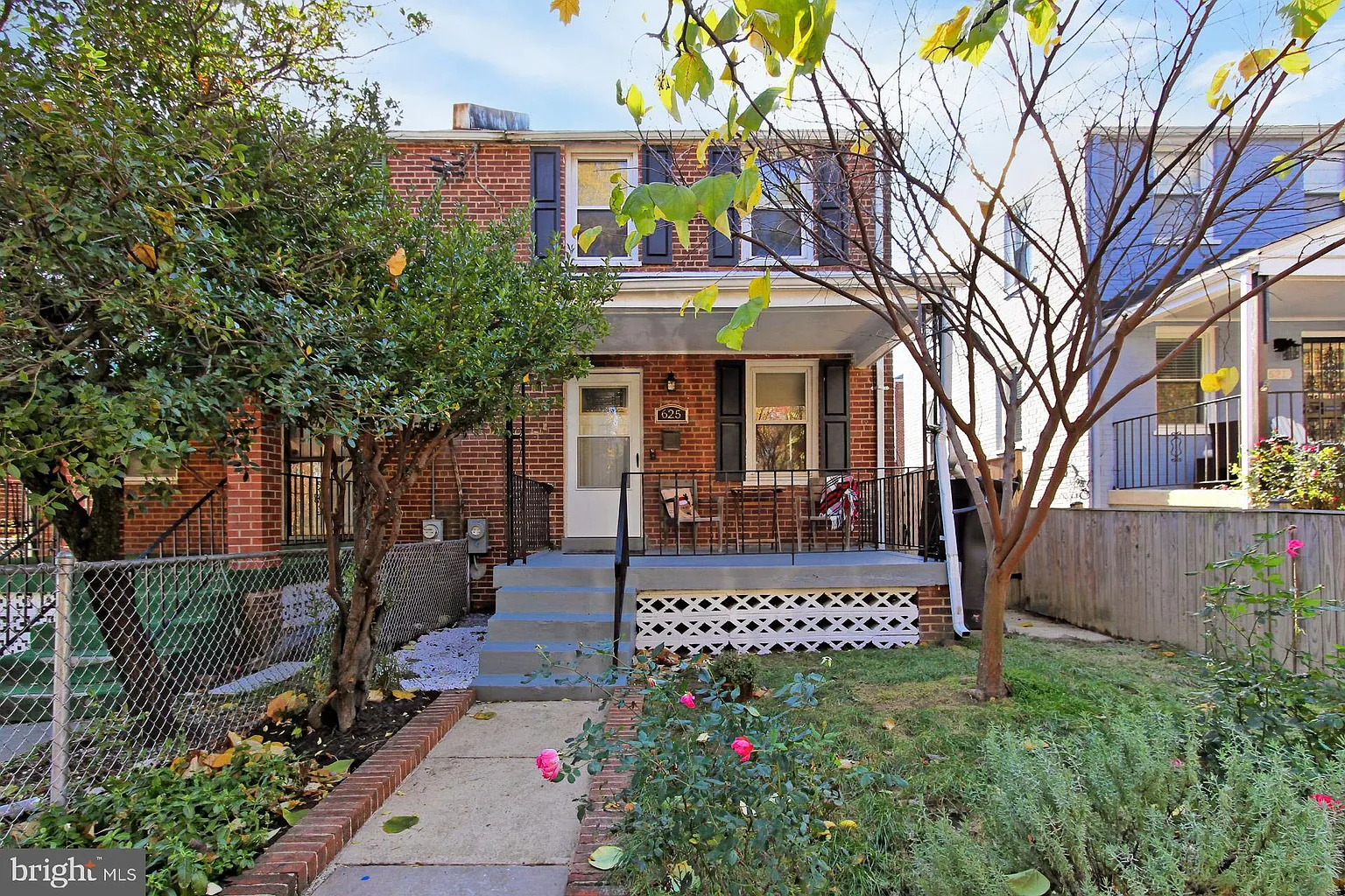 625 Gallatin St NE photo 1