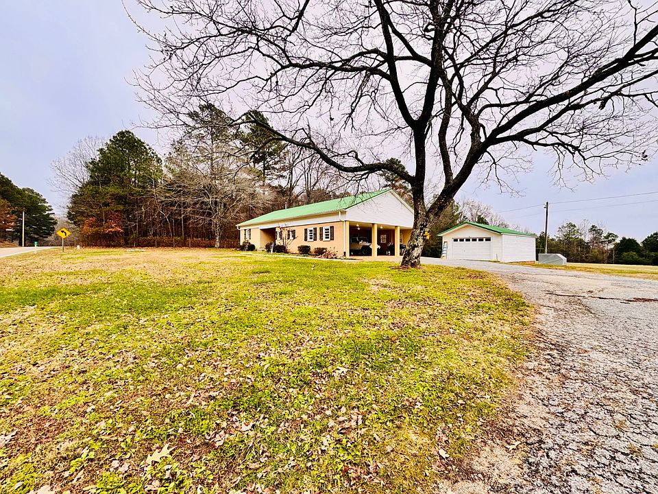 2nd image of 2481 Pillowville Gleason Rd