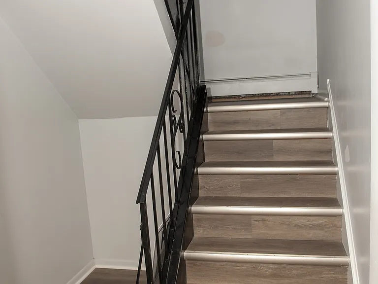 101 Oglesby Ave — Photo 7