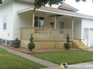 405 4th Ave, Keystone, IA 52249