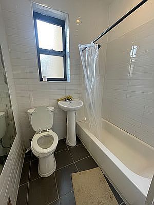 4th image of 657 E 21st St APT D4