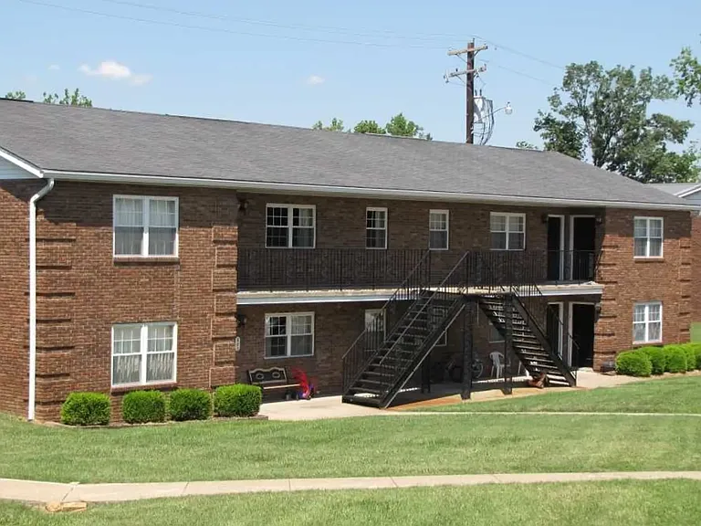 Barret, Greenleaf & The Elms & IIIC Properties — Photo 8
