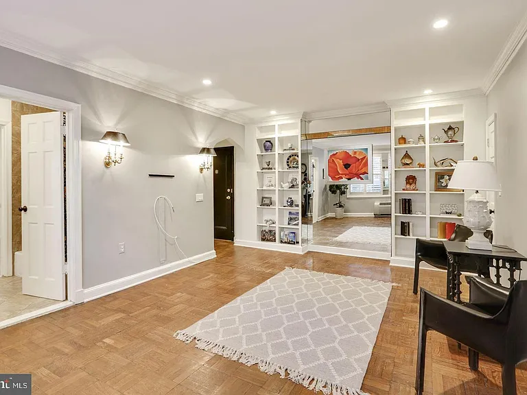 3051 Idaho Ave NW #106 — Photo 7