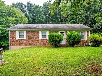 1000 Delta Dr, Hurt, VA, 24563