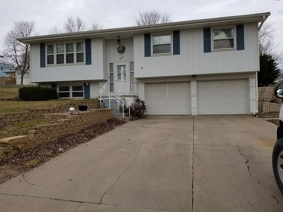 1st image of 2106 Englewood Dr
