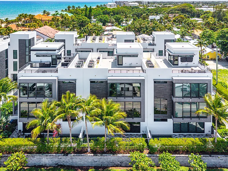 11505 Old Ocean Blvd — Photo 32