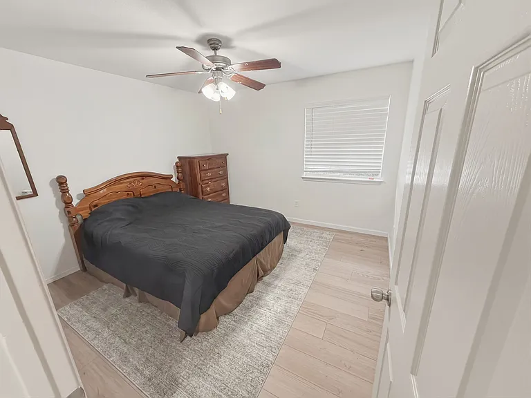 436 Grey Feather Ct — Photo 9