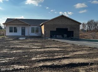 132 Johnson Rd, Mechanicville, NY 12118