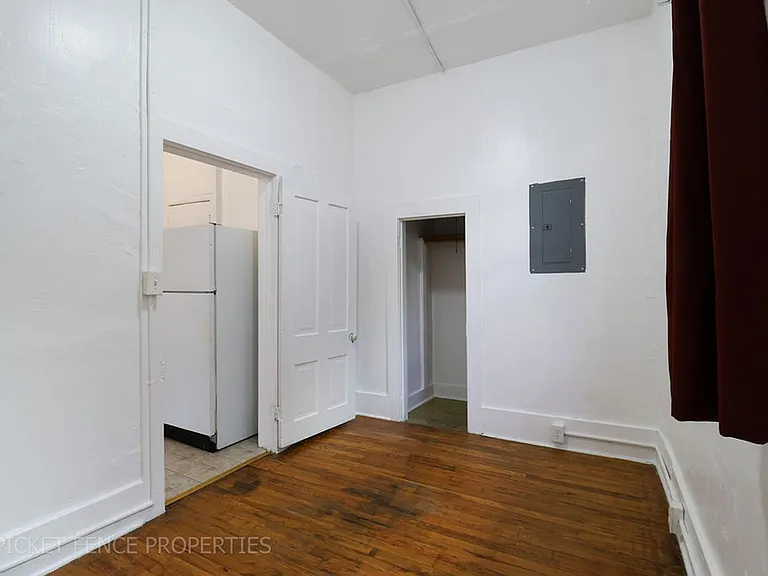 605 Mathews St — Photo 6