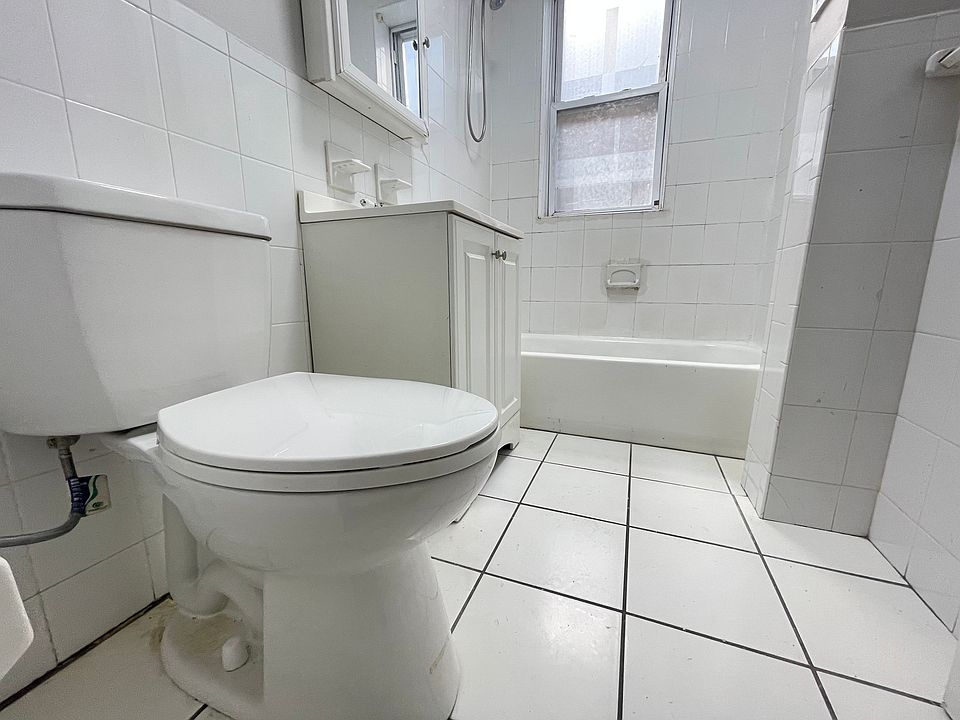 2nd image of 118 74th St #24E