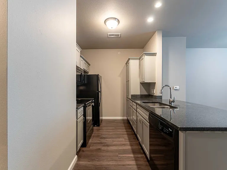 Coryell Commons — Photo 39