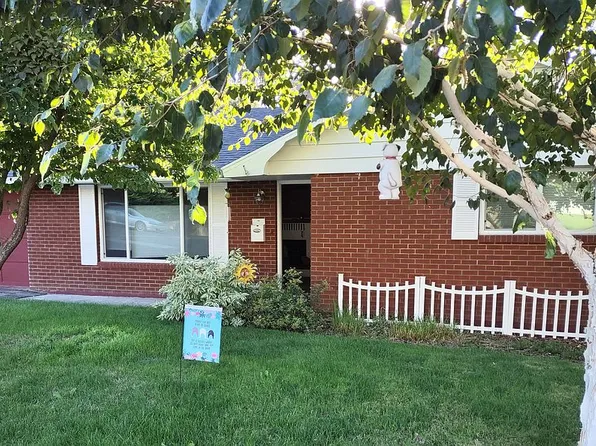 304 N 28th Ave, Yakima, WA 98902