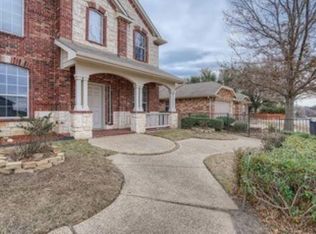 704 Jetton Ct, Crowley, TX 76036