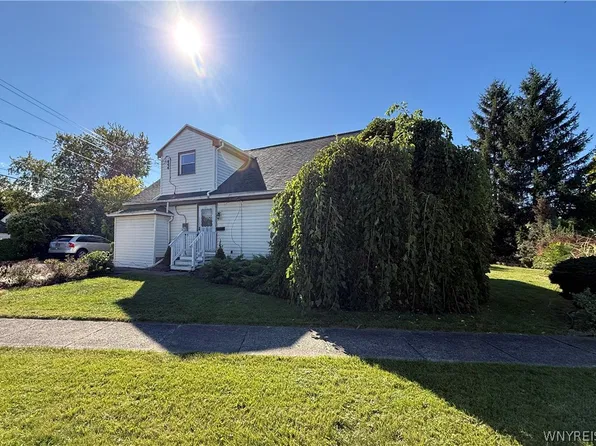 4801 N Bailey Ave, Amherst, NY 14226