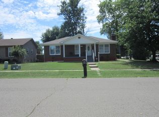 4524 Sandhill Rd, Louisville, KY 40219