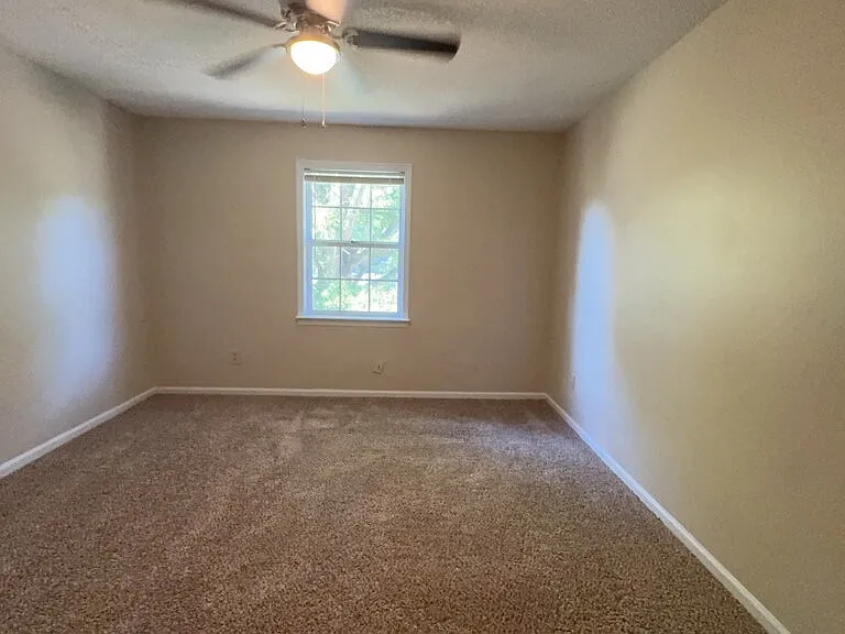 127 Silver Leaf Dr — Photo 16