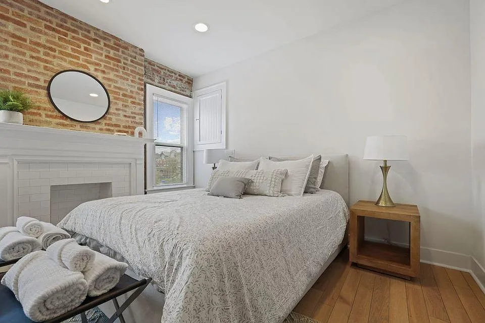 383 Wilson Ave — Photo 1