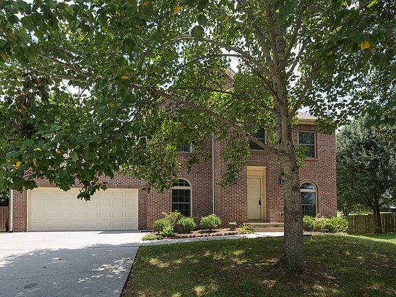 2nd image of 10110 Rockbrook Dr