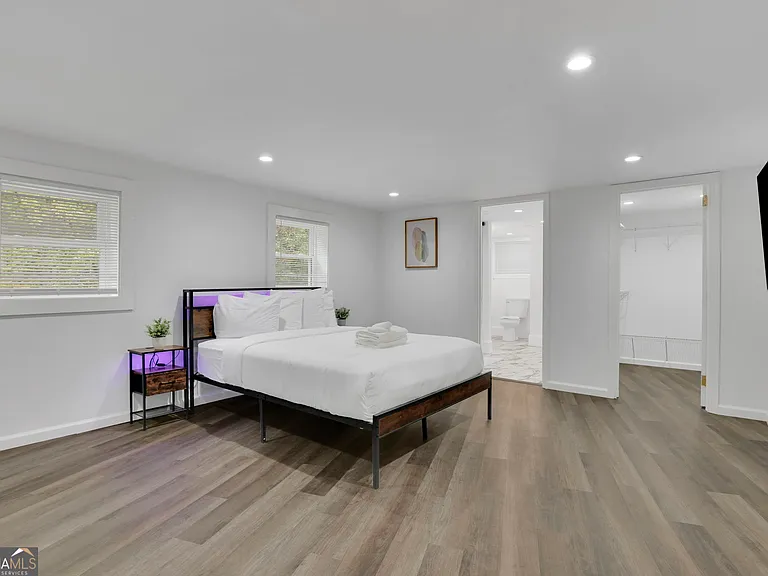 3018 W Pine Valley Rd NW — Photo 35