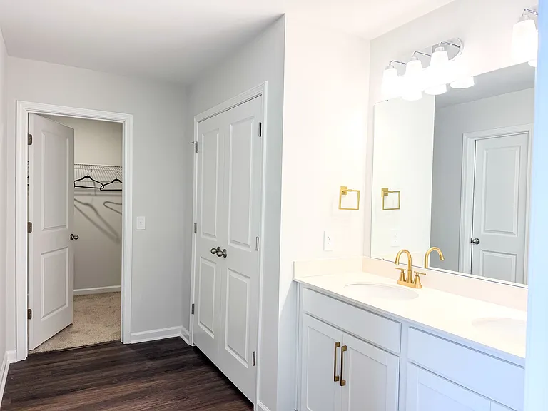 106 Wildflower Ln — Photo 10