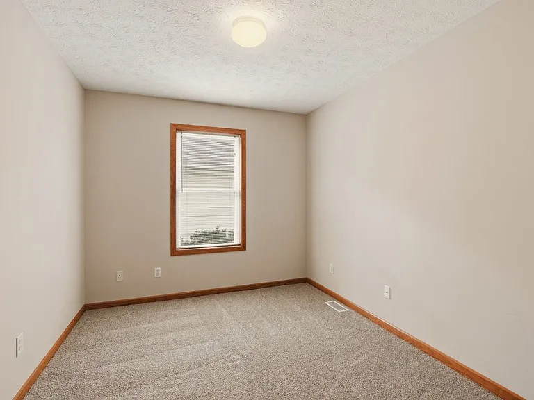 12786 Heritage Trl — Photo 11