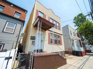 118 Seaview Ave #1, Jersey City, NJ 07305